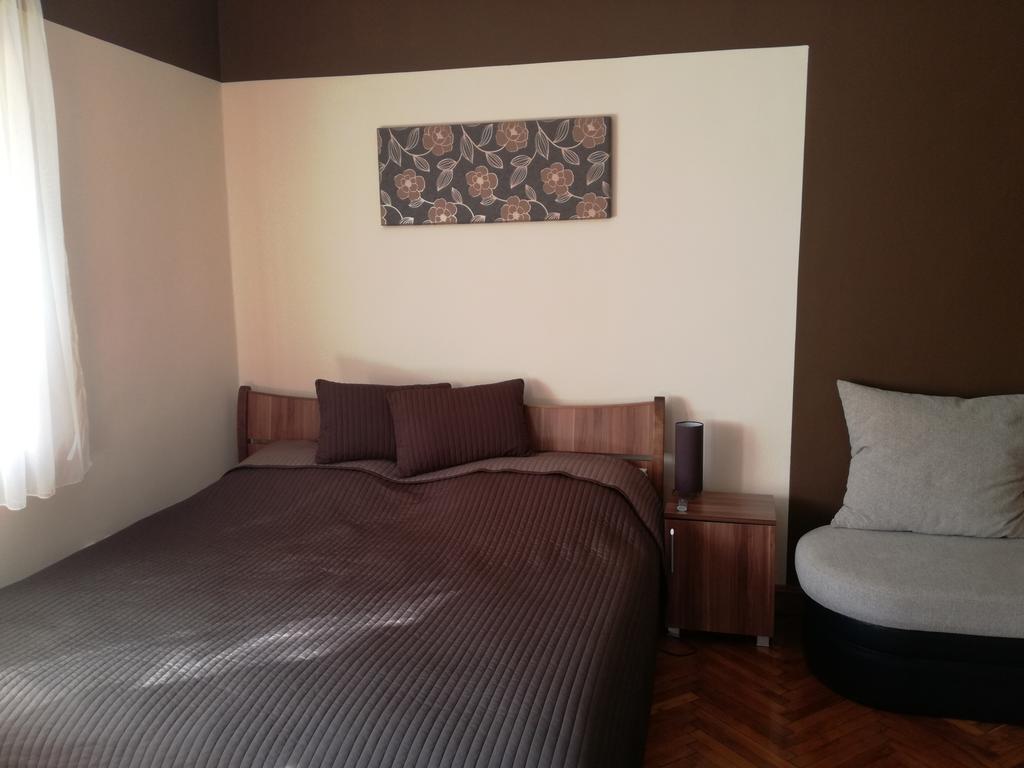 Stilus Apartman Apartment Szekszard Ngoại thất bức ảnh